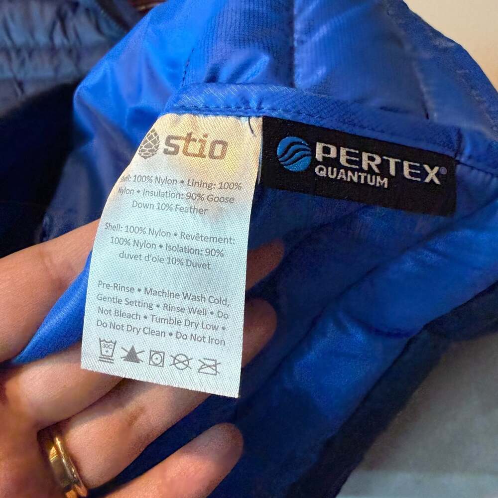 Stio Women M Ultralight Down Puffer Vest Packable LOGO Blue Full Zip Insulated - Picture 4 of 7